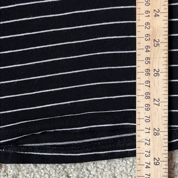 Ann Taylor Top Relaxed Tunic Black White Striped Knit Long Sleeve Small - Picture 6 of 7